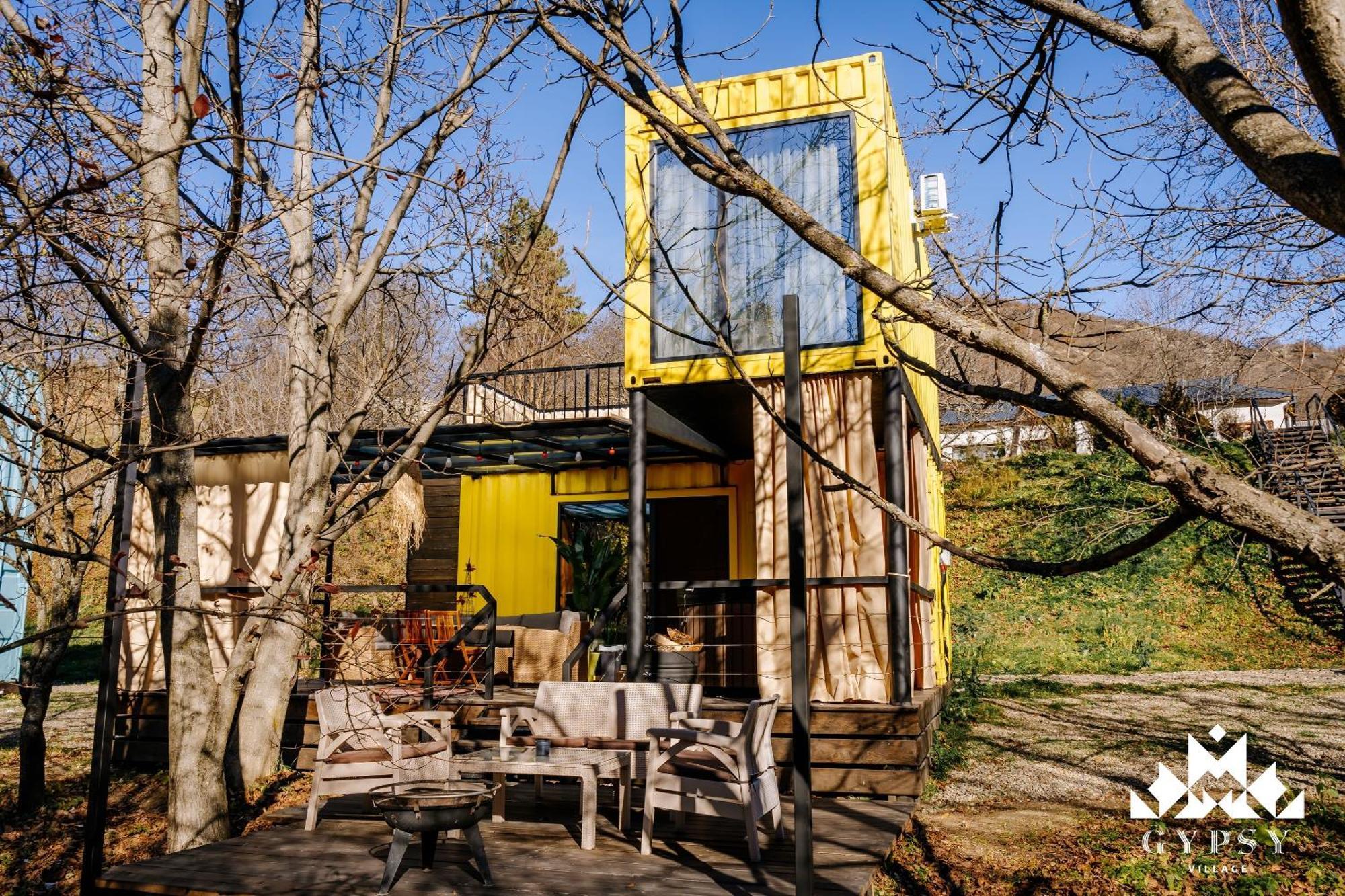 Gipsy Village Park Hotel Asureti エクステリア 写真